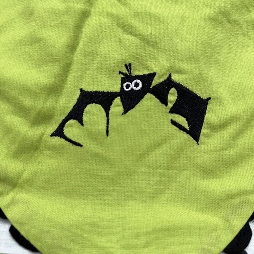 NWOT Halloween Bib‎ And Burp Cloth